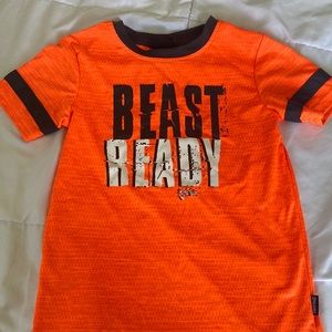 Spring 5/6 mesh/dry fit shirt 🧡🖤🤍